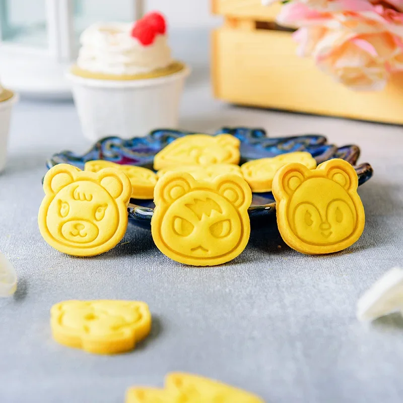 Cake Cookie Animal Crossing Cu - Kitchen Gadgets In のレビューと価格