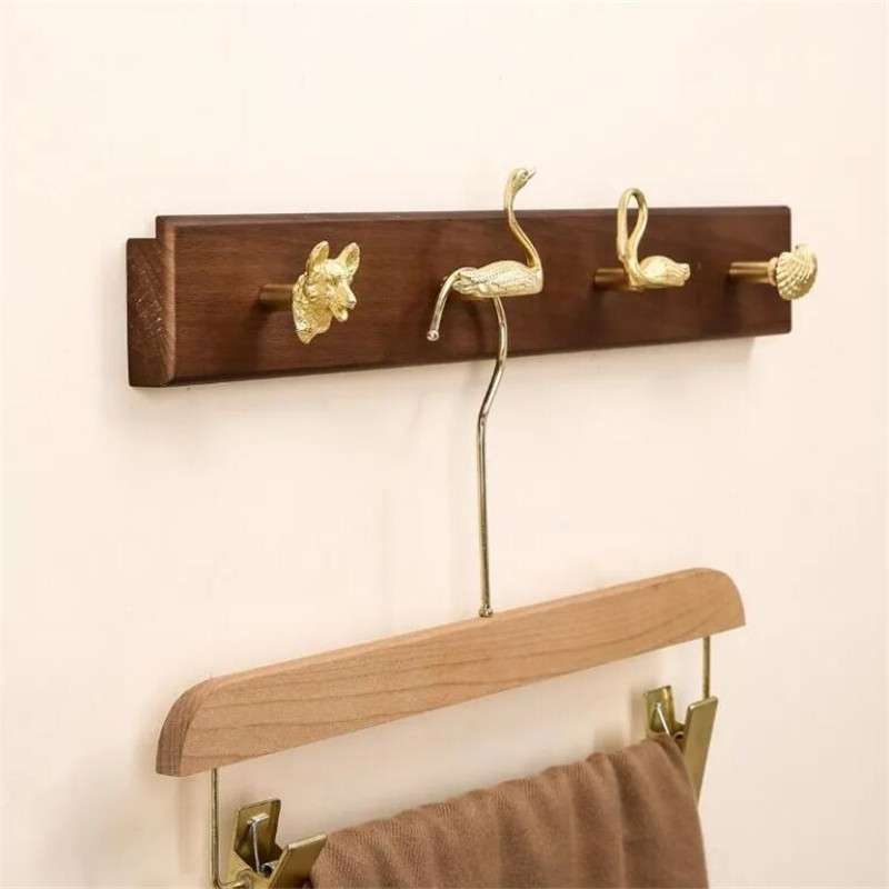 Wall Mount Row Hook Brass Anim - Kitchen Gadgets Gold のレビューと価格